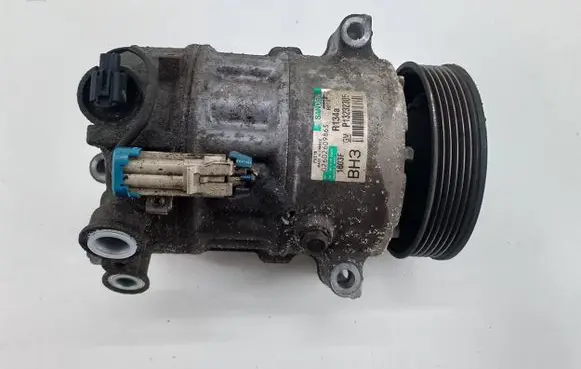 Opel Insignia A Air conditioning (A/C) compressor (pump) 13232305