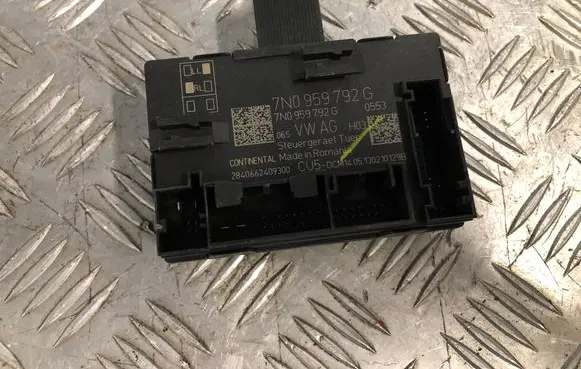 Volkswagen Sharan Door control unit/module 7n0959792g