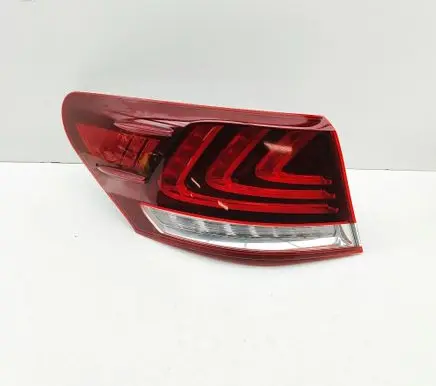 Lexus LS 460 - 600H Rear/tail lights 8156150240