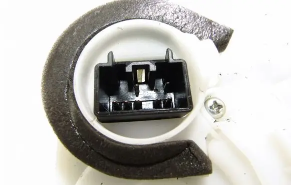 Mazda 3 II Front door lock