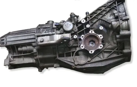 Audi A6 S6 C6 4F Manual 6 speed gearbox 01X301453A