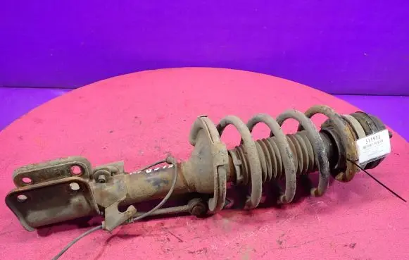 Mercedes-Benz Vito Viano W638 Front shock absorber with coil spring