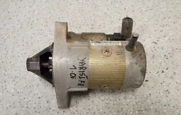 Toyota Yaris Starter motor