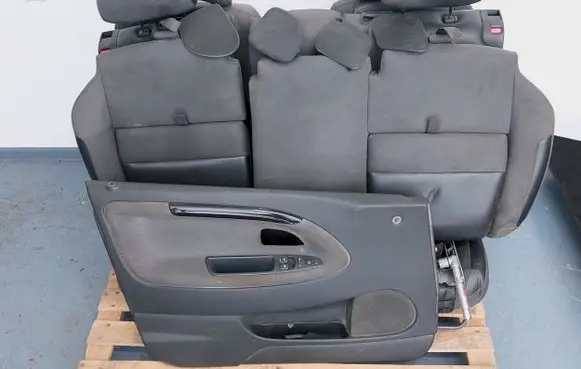 Volvo S40, V40 Seat and door cards trim set 