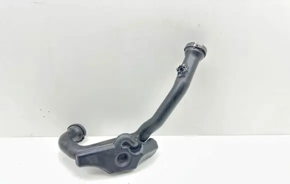 Audi Q5 SQ5 Intercooler hose/pipe 80A145673P