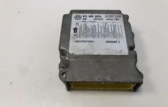 Volkswagen Golf Plus Airbag control unit/module 1K0909605A
