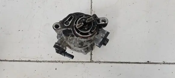 Peugeot 3008 I Vacuum pump 9804021880