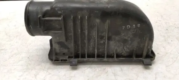 Suzuki SX4 S-Cross Air filter box PPTD40