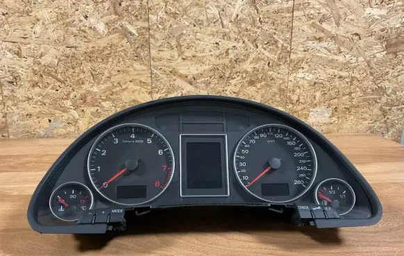 Audi A4 S4 B7 8E 8H Speedometer (instrument cluster) 1036901830