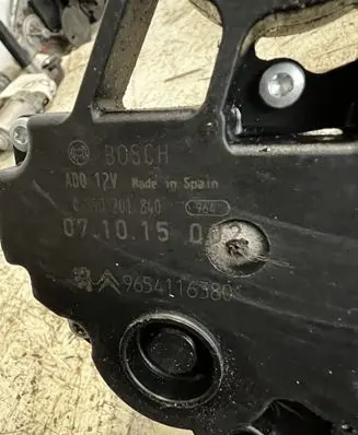 Citroen C4 I Picasso Rear window wiper motor 9654116380