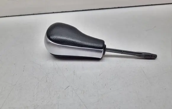 BMW X3 E83 Gear lever shifter trim leather/knob 