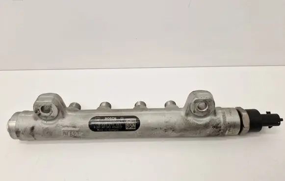 Renault Master II Fuel main line pipe 8200347593 018708 0445214042