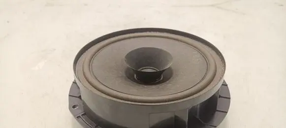 Volkswagen Jetta VI Front door speaker 5C6035710A