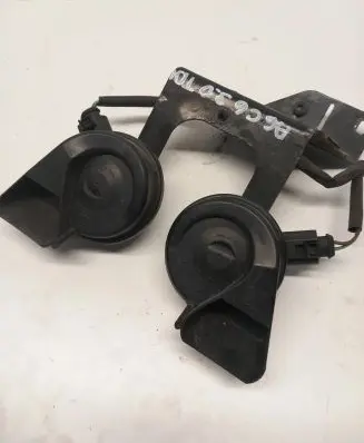 Audi A6 S6 C6 4F Horn signal 703881366 0244385