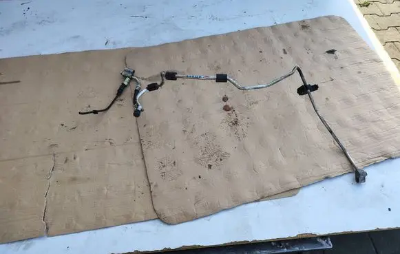 Volkswagen Caddy Air conditioning (A/C) pipe/hose