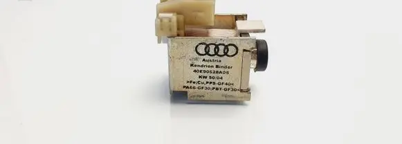 Audi A4 S4 B7 8E 8H Sensor 40E90528A05