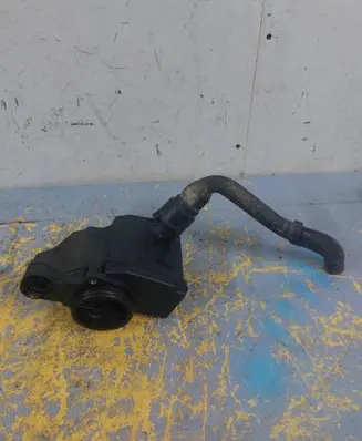 Volkswagen Polo III 6N 6N2 6NF Oil breather separator 036103464