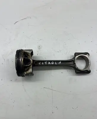 Citroen C3 Piston with connecting rod
