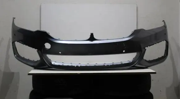 BMW 5 G30 G31 Front bumper 8367908 LT19 1980424