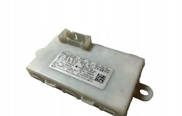 Mercedes-Benz E W212 Keyless (KESSY) go control unit/module A2129008729