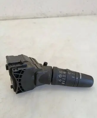 Nissan Primera Wiper control stalk 25260 AV610 5601