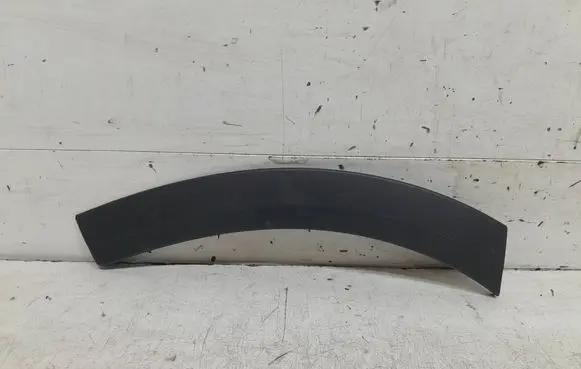 Volkswagen Caddy Front arch trim 2K7805583