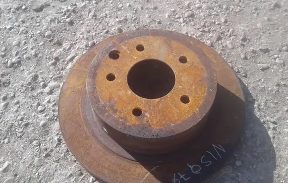 Nissan Qashqai+2 Rear brake disc