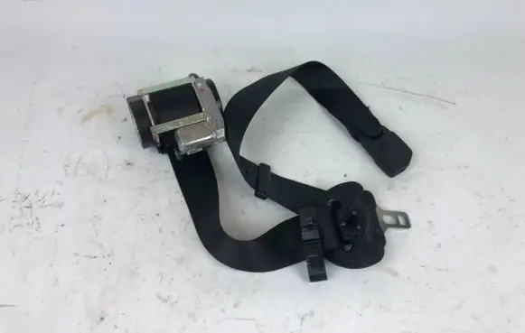 Maserati Ghibli Front seatbelt 6700174260 627069500