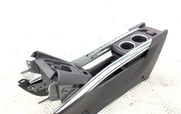 Opel Zafira C Center console 1337780613352682