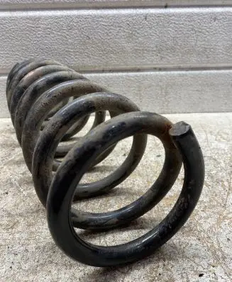 Mitsubishi Outlander Rear coil spring