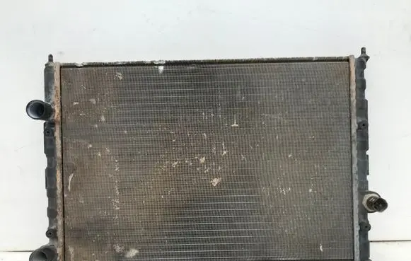 Volkswagen PASSAT B4 Coolant radiator