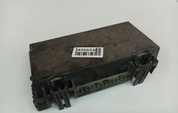 Fiat Grande Punto Fuse box cover