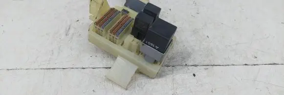 Mitsubishi Space Star Fuse module