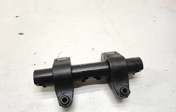 Volkswagen Golf IV Camshaft 038443b