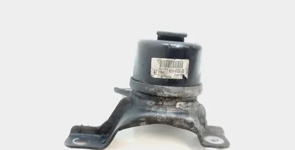 Volvo XC60 Engine mount bracket 30793318