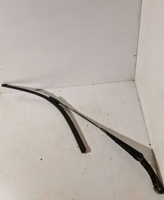 Audi A4 S4 B8 8K Front wiper blade arm 8K1955407