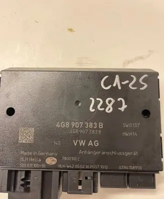 Audi A6 C7 Tow bar trailer control unit/module 4G8907383B 5DS01110510