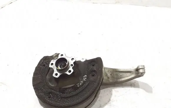 Front wheel hub
