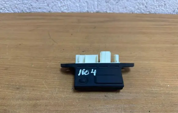 Lexus NX Tailgate opening switch 15D126