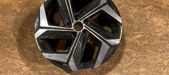Hyundai Tucson IV NX4 R19 alloy rim 52910N7320 K760K65