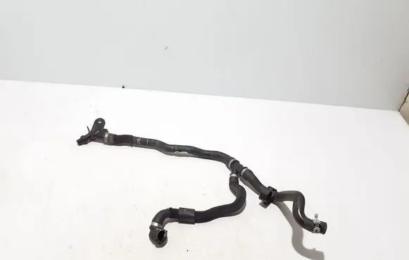 BMW 5 G30 G31 Engine coolant pipe/hose 9868361