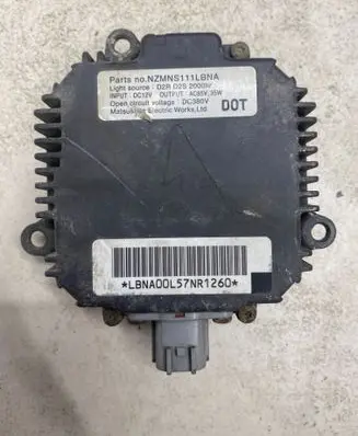 Nissan Pathfinder R51 Headlight ballast module Xenon NZMNS111LBNA