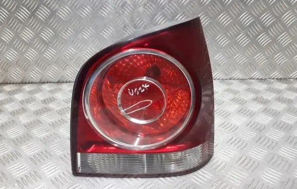 Volkswagen Polo IV 9N3 Rear/tail lights HL3965352