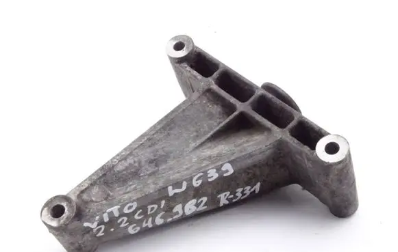 Mercedes-Benz Vito Viano W639 Engine mounting bracket A6112341039 GBIMPORT