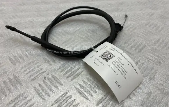 BMW 2 F46 Engine bonnet/hood lock release cable 7300572