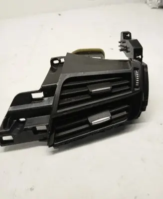 BMW X5 F15 Dashboard side air vent grill/cover trim 925292610