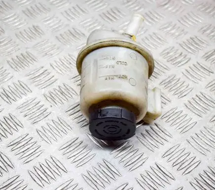 Nissan NP300 Power steering fluid tank/reservoir 