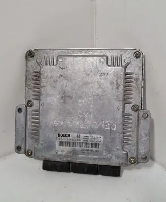Renault Trafic II (X83) Engine control unit/module 8200118526 28SA5609 0281010632