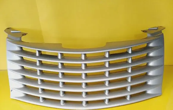 Chrysler PT Cruiser Front grill 27784