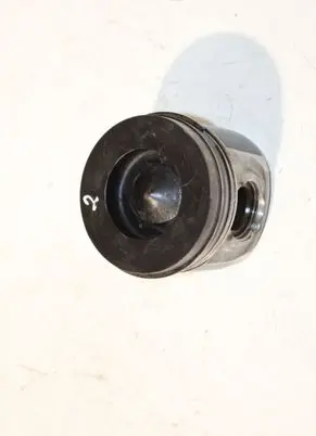 BMW 5 F10 F11 Piston 84L110